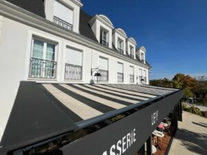 Stores extérieurs véranda