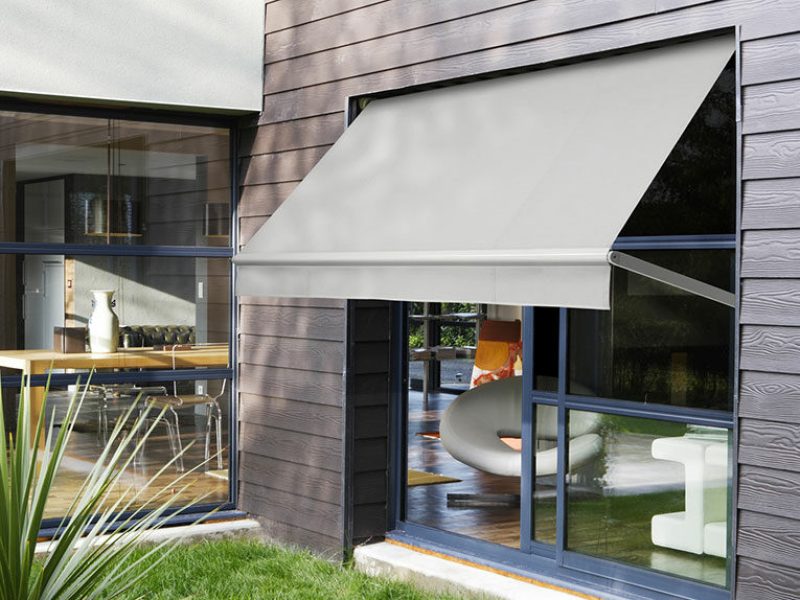 store-de-fenetre-a-projection2